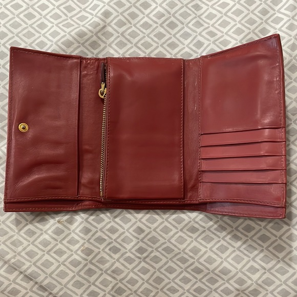 MIU MIU pink foldable wallet - Picture 3 of 6